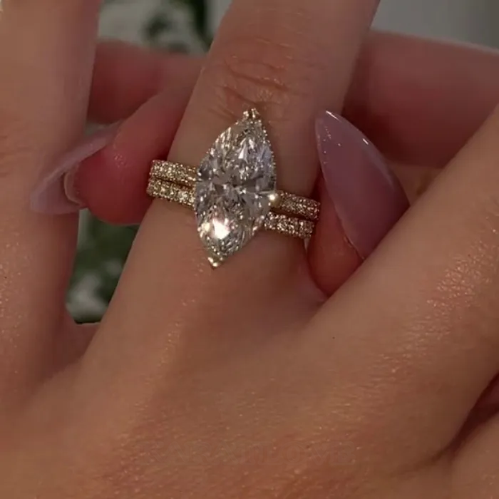 Alliance de mariage en argent sterling 925 or jaune et diamant taille marquise