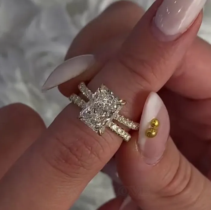 Anneau de mariage à halo caché en argent sterling 925 or jaune et diamant radiant blanc