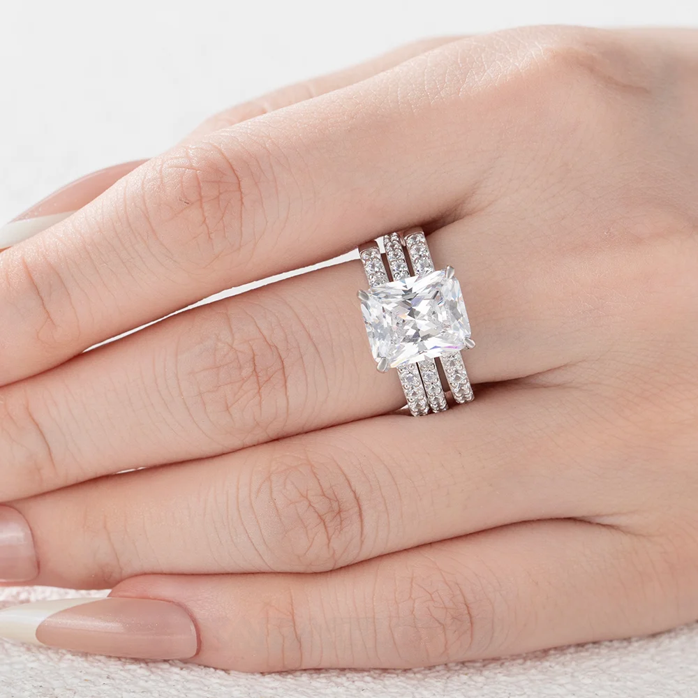 Ensemble de bague de mariage en argent sterling serti d'un halo avec diamant taille émeraude