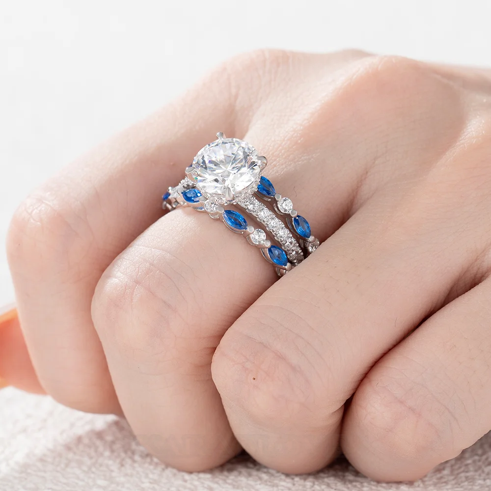 Ensemble de bague de mariage en argent sterling serti d'un halo avec diamant taille ronde