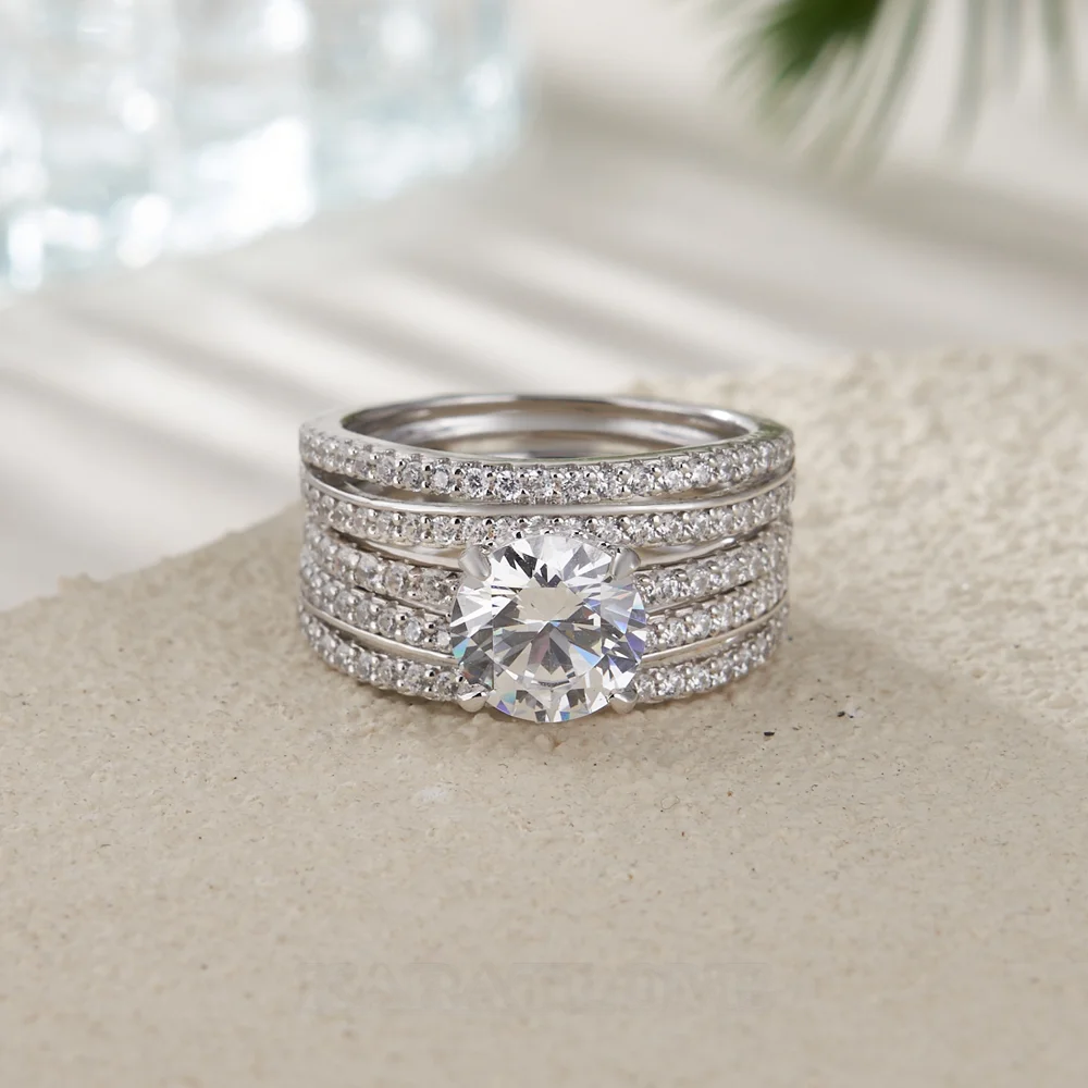 Ensemble de bague de mariage en argent sterling serti d'un halo avec diamant taille ronde