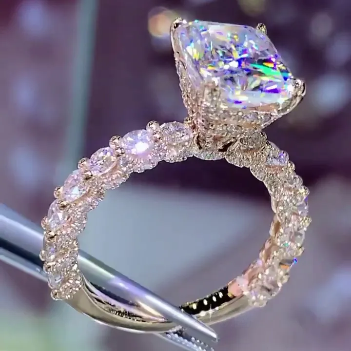 Bague de fiançailles art déco en or jaune blanc et diamant radiant en argent 925