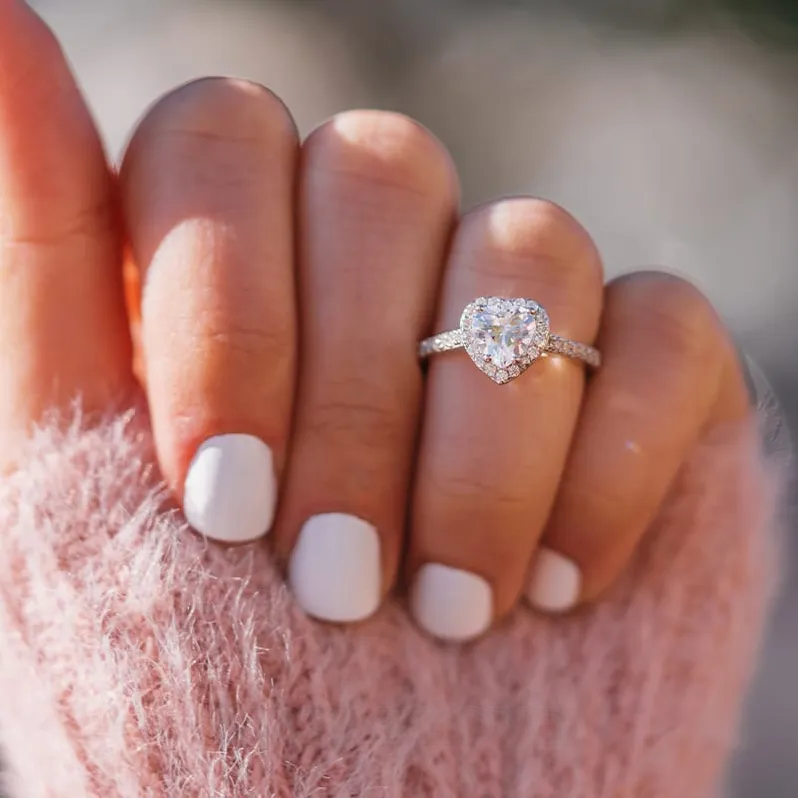 Bague de fiançailles en argent 925 avec halo blanc et diamant taillé en forme de cœur