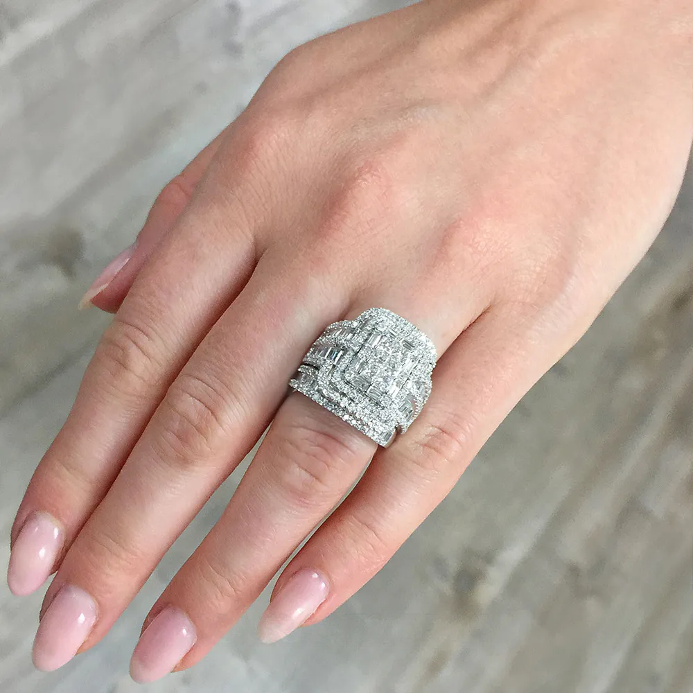 Ensemble de mariage en argent sterling avec halo en diamant blanc taille princesse