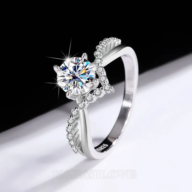 Bague de fiançailles art deco en argent sterling 925 et diamant de moissanite de taille ronde