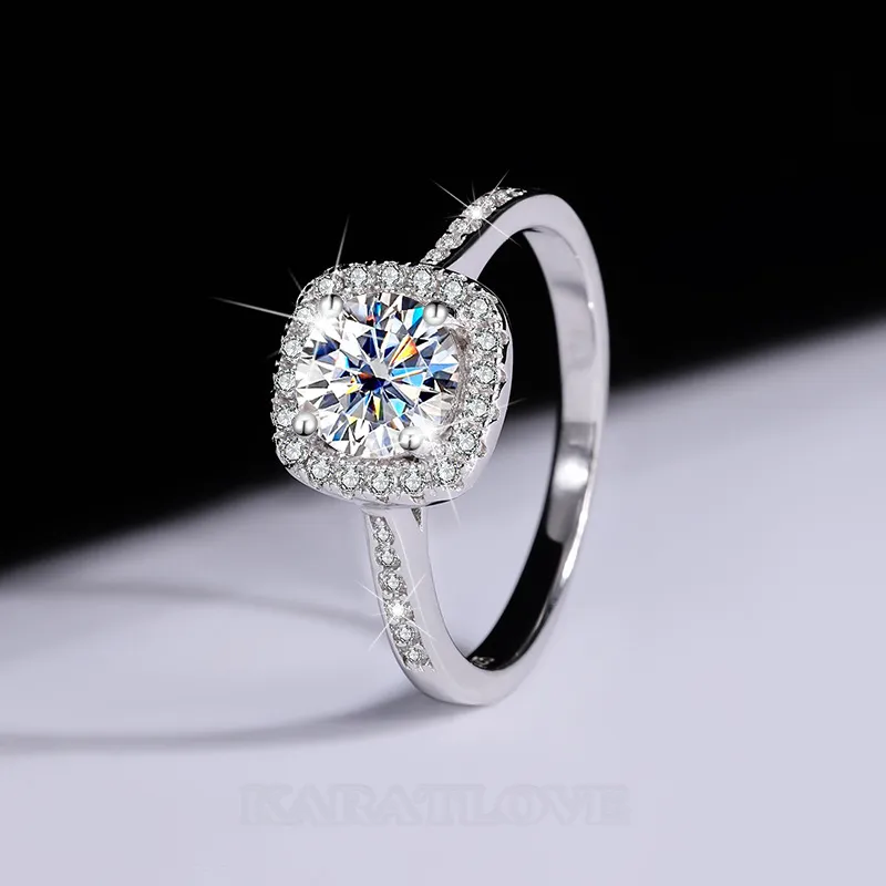 Bague de fiançailles en argent sterling 925 et diamant de moissanite de taille ronde
