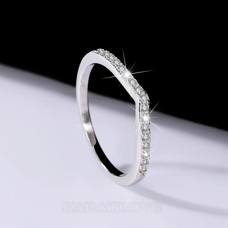 Anneau de mariage en argent sterling 925 et diamant de moissanite de taille ronde
