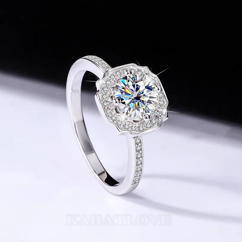 Bague de fiançailles halo en argent sterling 925 avec diamant de moissanite de taille ronde