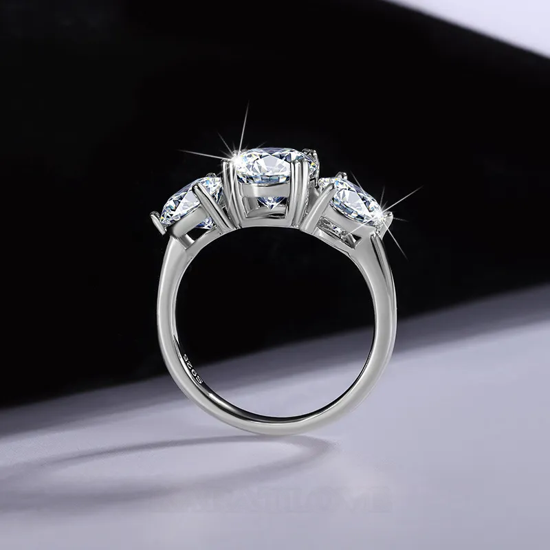 Bague de fiançailles 3 pierres en argent sterling 925 et diamant moissanite de taille ronde