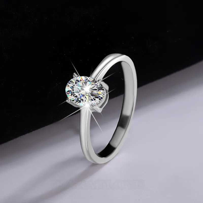 Bague de fiançailles solitaire en argent sterling 925 et diamant moissanite de taille ovale