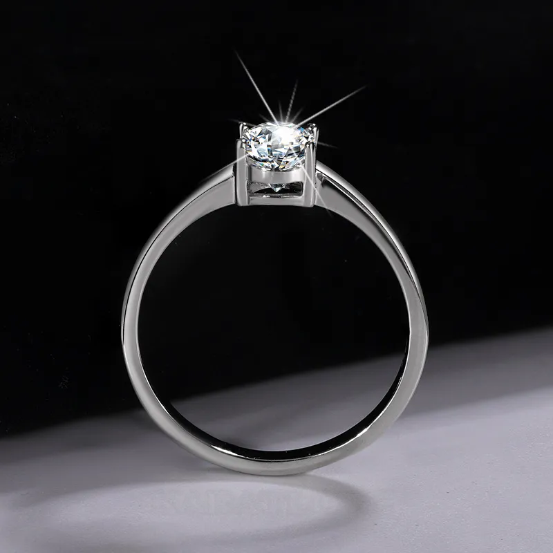 Bague de fiançailles solitaire en argent sterling 925 et diamant moissanite de taille ovale