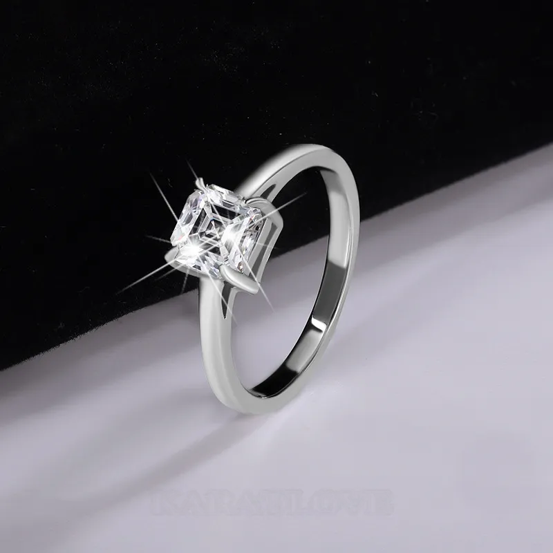Bague de fiançailles solitaire en argent sterling 925 et diamant de moissanite de taille asscher
