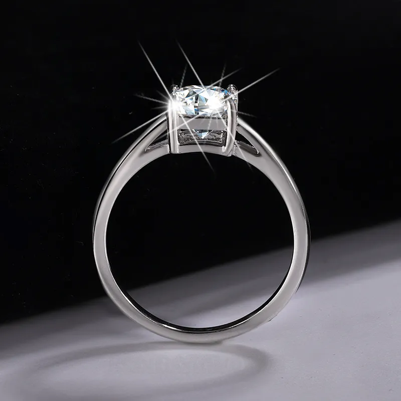 Bague de fiançailles solitaire en argent sterling 925 et diamant de moissanite de taille asscher