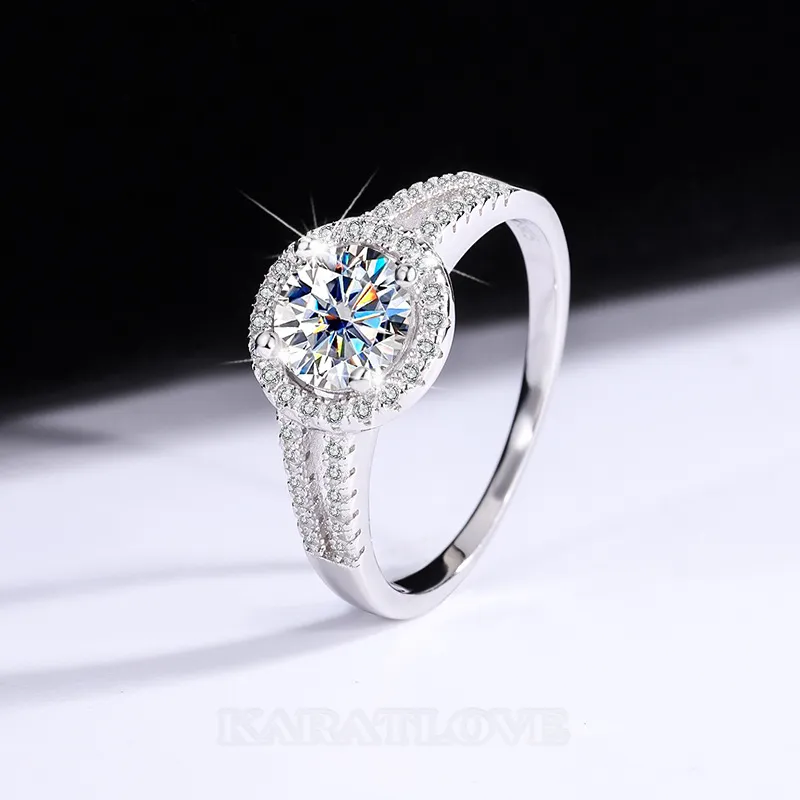 Bague de fiançailles en argent sterling 925 et diamant de moissanite de taille ronde blanc
