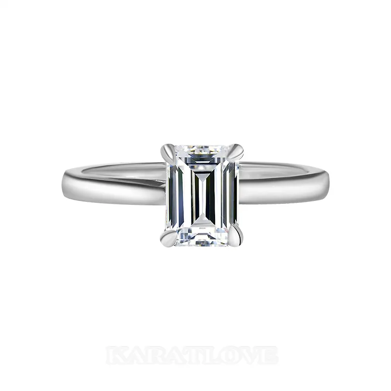 Bague de fiançailles solitaire en argent sterling 925 et diamant de moissanite taille émeraude