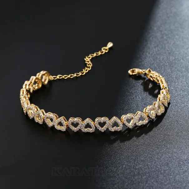 Bracelet à breloques en forme de cœur