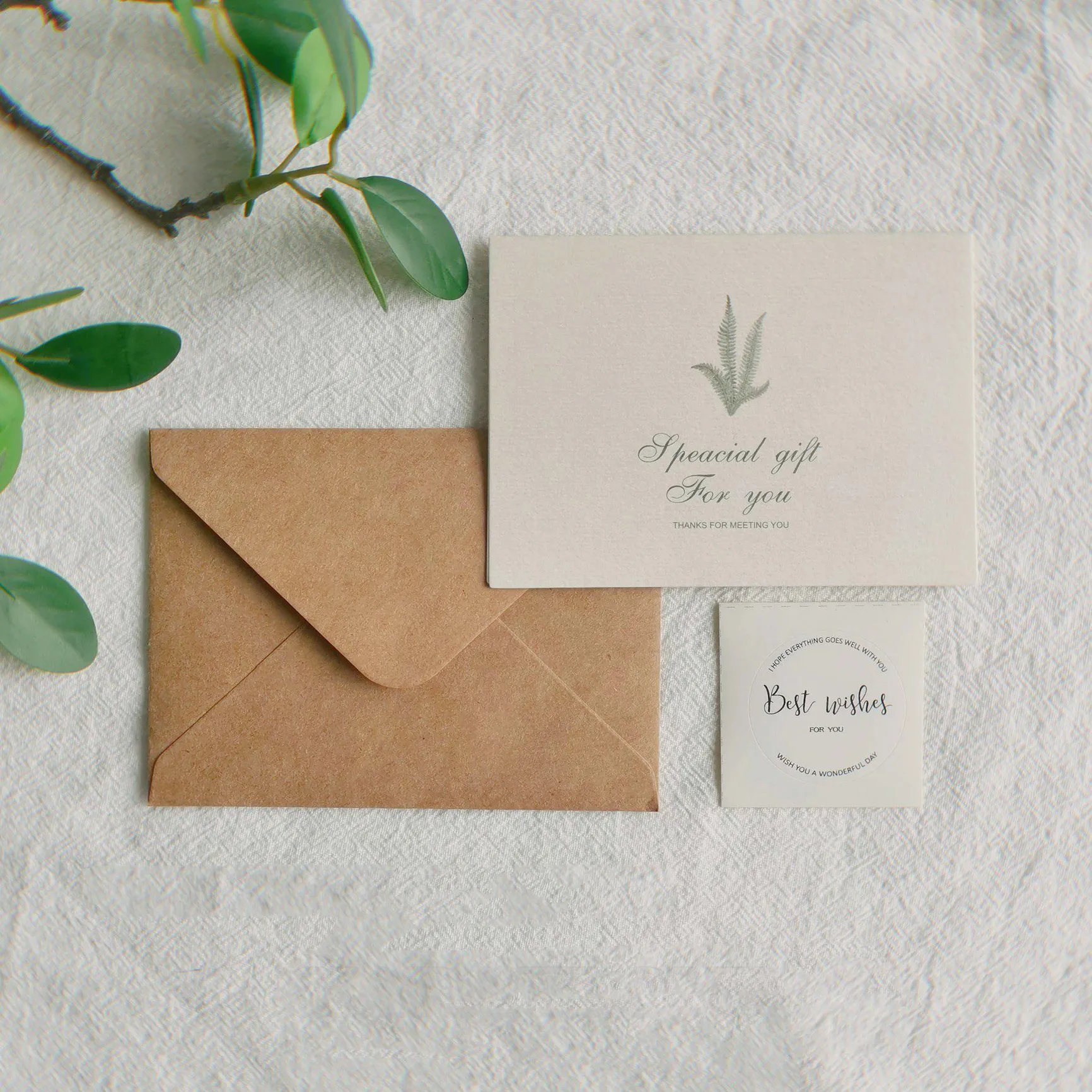 Carte de vœux pour le festival "special gift for you" (cadeau spécial pour vous)