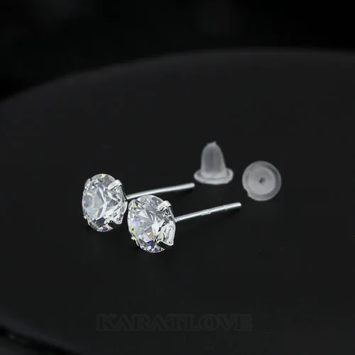 Boucles d'oreilles en argent sterling avec diamant blanc de 8 mm