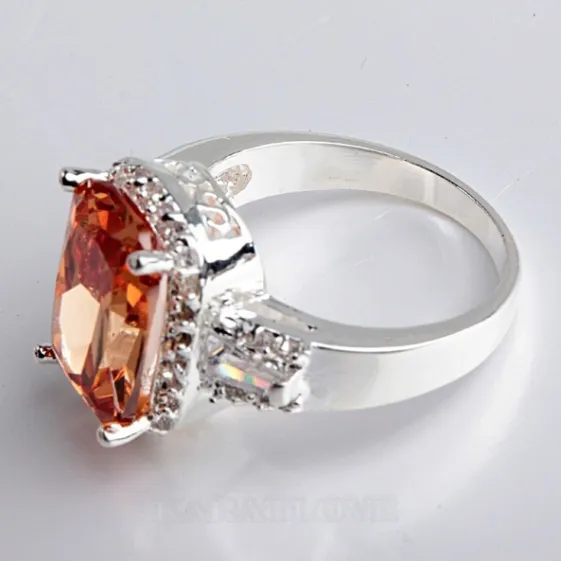 Bague de fiançailles orange radiant