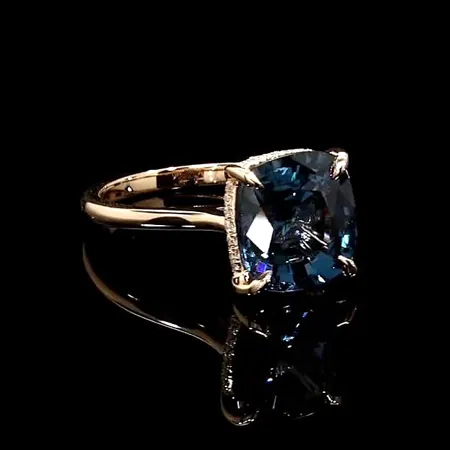 Bague de fiançailles en or rose 925 avec saphir bleu à taille coussin