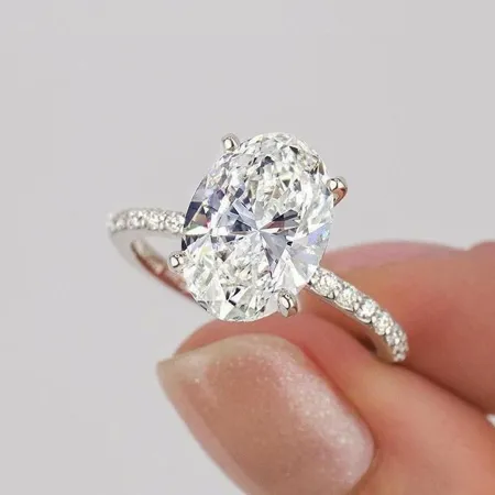 Bague de fiançailles en argent sterling blanc avec diamant de taille ovale