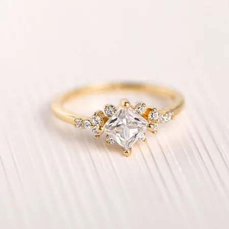 Bague de fiançailles en argent sterling et or jaune avec diamant taille princesse