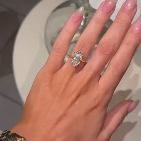 Bague de fiançailles en argent sterling et or jaune avec diamant taillé en marquise