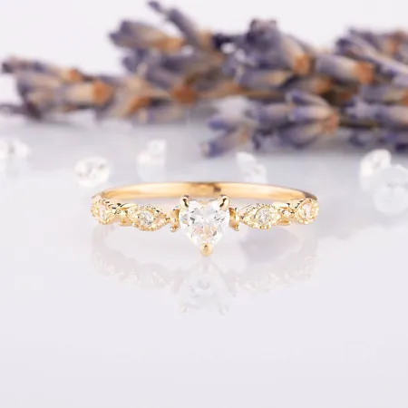 Bague de fiançailles en argent sterling blanc avec diamant en forme de coeur