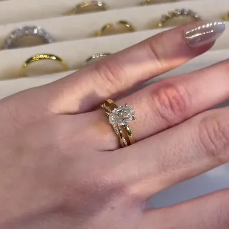 Bague solitaire en argent...