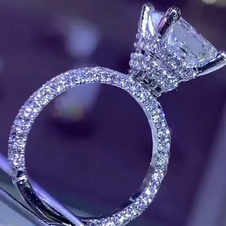 Bague de fiançailles en argent 925 avec diamant blanc de taille princesse