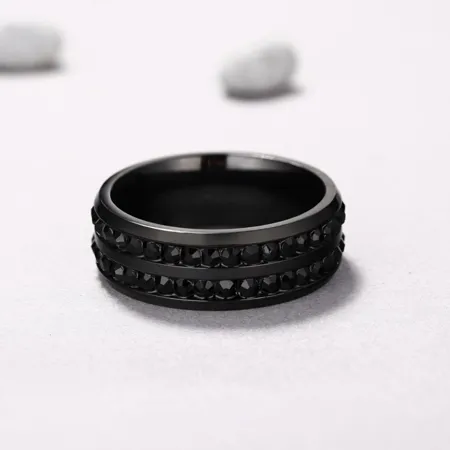 Bague pour homme en titane...