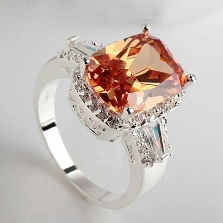 Bague de fiançailles orange...