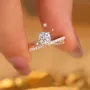 Bague de fiançailles en or jaune blanc et diamant rond en argent 925