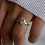Bague de fiançailles en argent sterling et or jaune 925 avec halo caché en diamant blanc de taille ovale