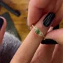 Bague de fiançailles classique en argent sterling et or jaune 925 avec péridot de taille ronde et de couleur verte