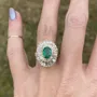 Bague de fiançailles art déco en argent sterling et or jaune 925 avec halo en vert émeraude de taille ovale