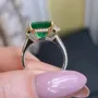 Bague de fiançailles 3 pierres vert émeraude taille princesse en argent sterling 925