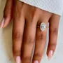 Bague de fiançailles en argent sterling or ornée d'un diamant ovale