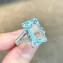 Bague de fiançailles classique en argent sterling avec aigue-marine taille émeraude