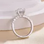 Bague de fiançailles en argent sterling sertie d'un diamant taillé en forme de coussin