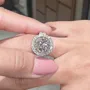 Bague de fiançailles en argent sterling avec halo en argent blanc et diamant rond