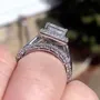 Bague de fiançailles à halo en argent sterling blanc et diamant taille princesse