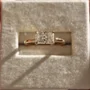 Bague de fiançailles en argent sterling blanc et couleur or jaune avec diamant taille radiante