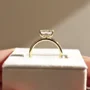 Bague de fiançailles en argent sterling blanc et couleur or jaune avec diamant taille radiante
