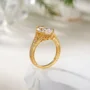 Bague de fiançailles en argent et or jaune avec diamant de taille marquise