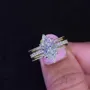 Anneau de mariage en argent sterling serti d'un diamant ovale en or jaune blanc