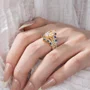 Alliance de mariage en argent sterling sertie de diamants taillés en marquise, saphir blanc, bleu, or jaune