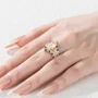 Alliance de mariage en argent sterling sertie de diamants taillés en marquise, saphir blanc, bleu, or jaune