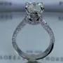 Bague de fiançailles en argent 925 pour un diamant blanc de taille rayonnante