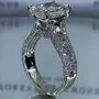 Bague de fiançailles en argent 925 pour un diamant blanc de taille rayonnante